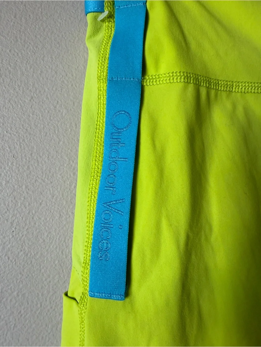 Disney x Outdoor Voices running biking shorts neon green XXL
